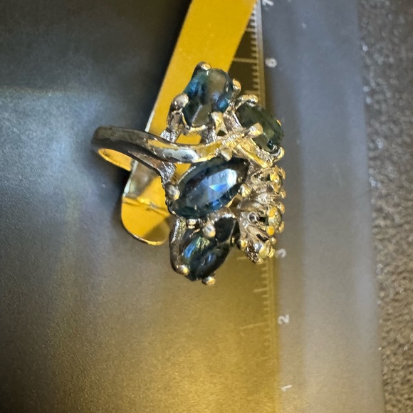 Silver tone blue and clear stones ring sz 6 - Picture 12 of 16